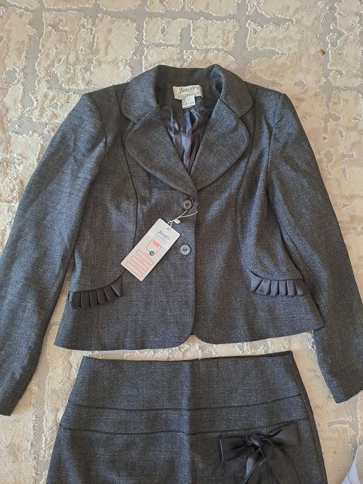 Костюм Сатылады 42- 46.   4000тг