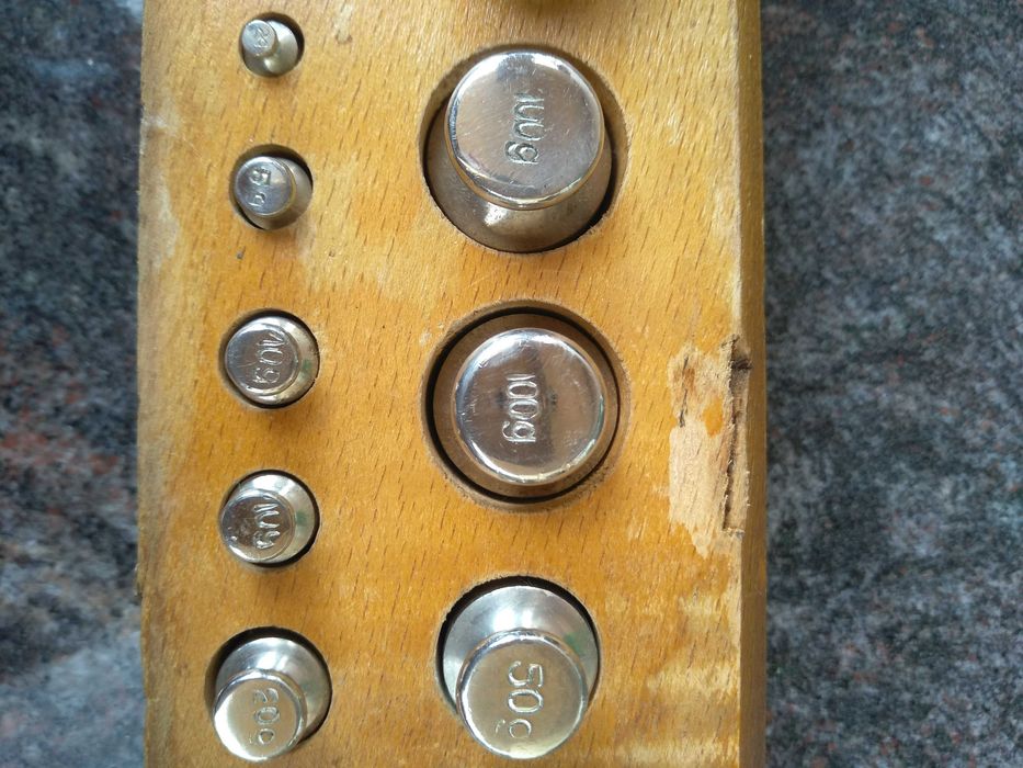 Trusa cu greutati cantar farmacie / analitice