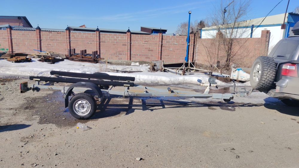 Продам прицеп лодочный