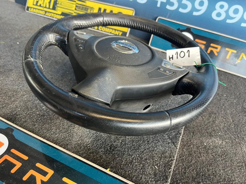 Кожен волан с Airbag за Nissan Juke ном 101