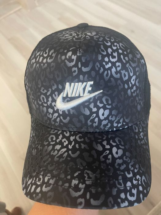 Sapca adidas și Nike noi