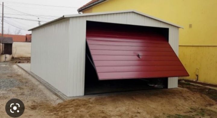 Garaje auto pe structura metalica