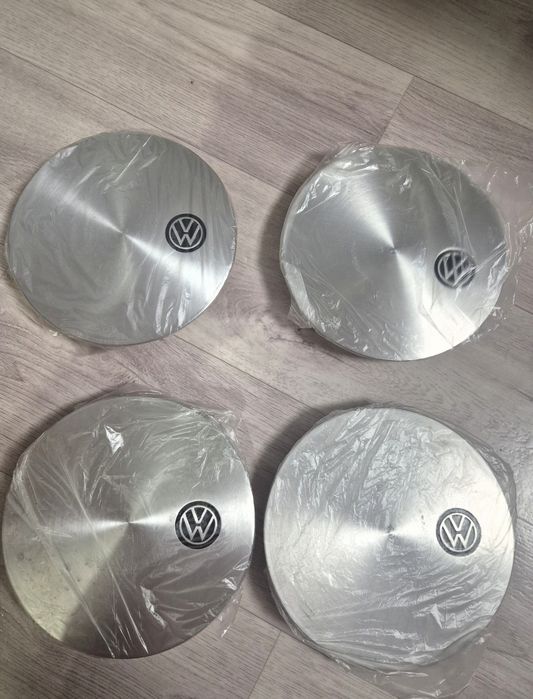 Продам колпаки на диски