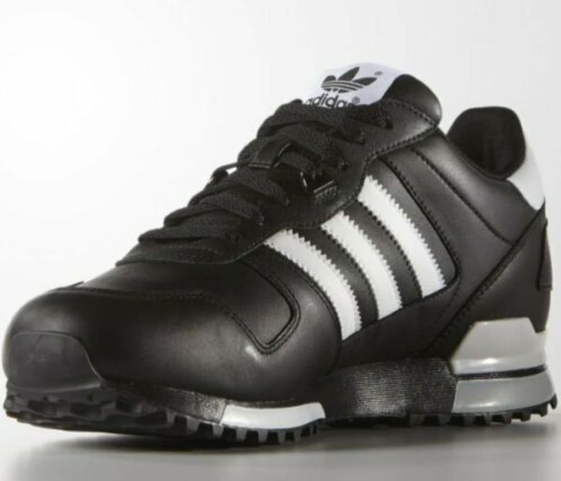 Кроссовки мужские Адидас