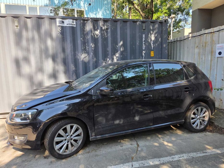 VOLKSWAGEN Polo 2010 — imagine 3