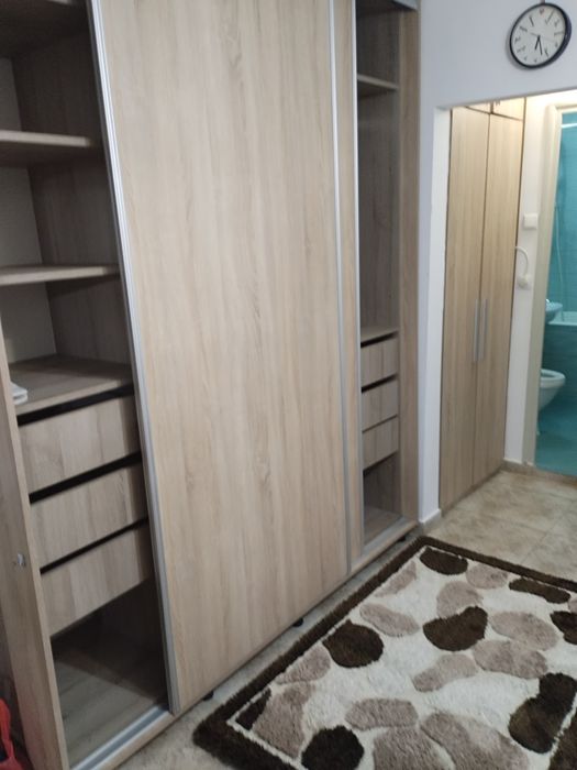 Inchiriez apartament 2 camere  Exercutiu