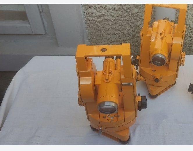 Teodolit Carl Zeiss 010B si 020A