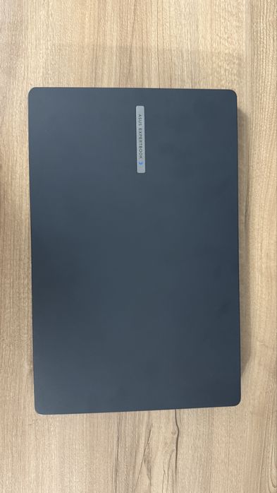 Laptop ASUS ExpertBook B1 i5 12th Gen, 16GB RAM, 512GB SSD – Ca nou