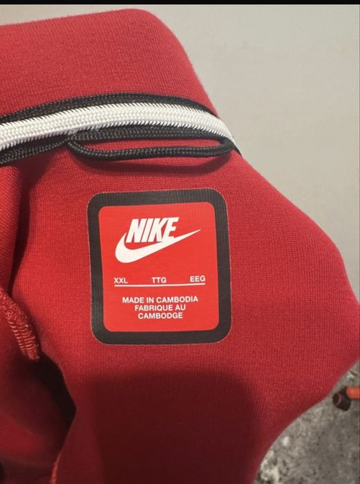 NIke Tech Fleece Rosu 2XL