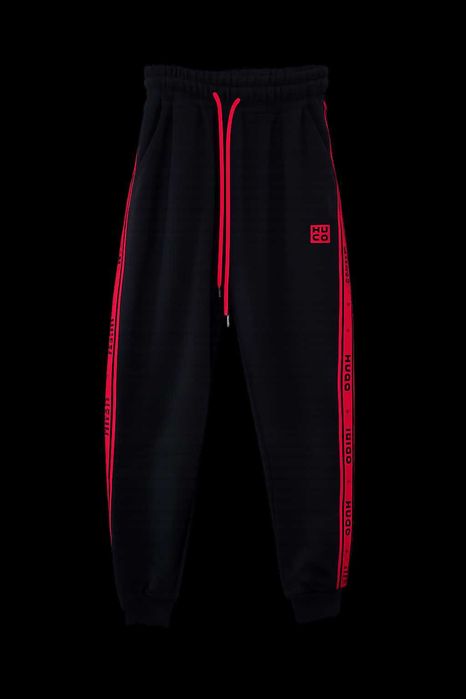 Дамски спортен комплект HUGO – суичър с цип и панталон, размери l,m