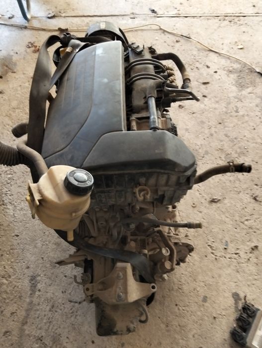 Cutie viteze Dacia Logan Sandero 1.2 benzina an 2014