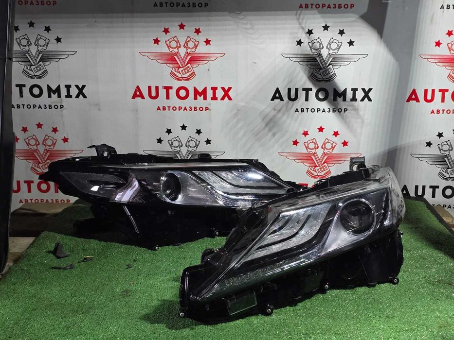 Передняя оптика Toyota Camry 75