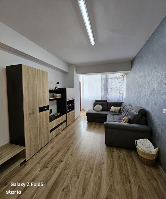 Apartament modern cu 3 camere de închiriat – Plazza Nufărul Oradea