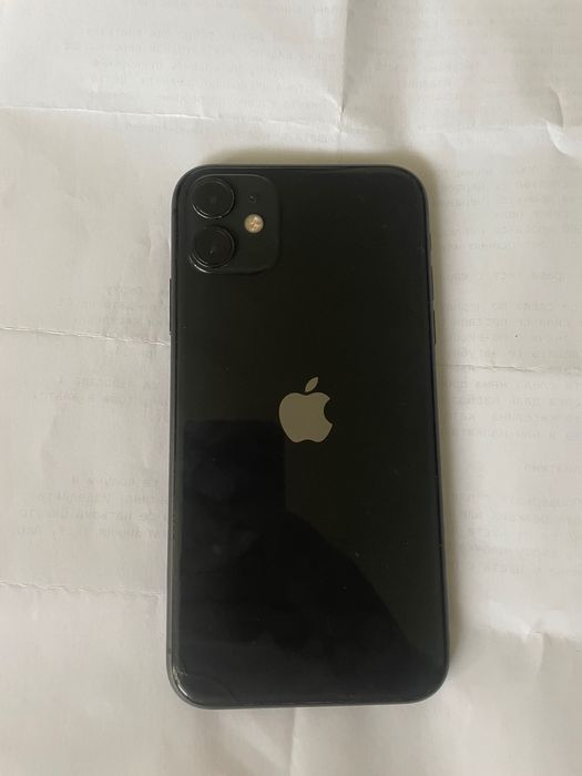 iPhone 11 Black 64 GB