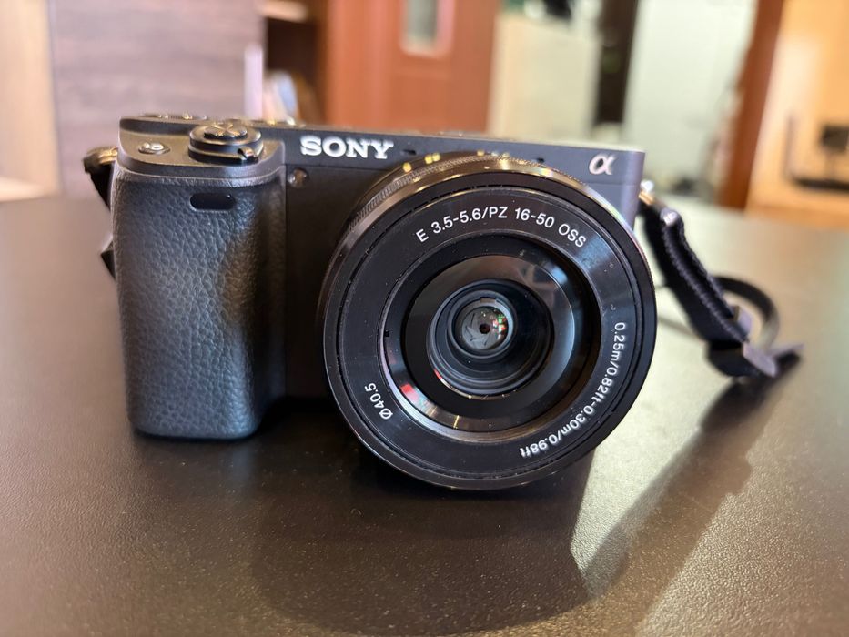 Фотоапарат Sony A 6400