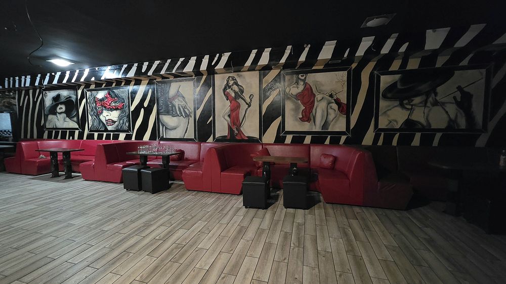 Кафе-клуб 2 этажа, 600м2