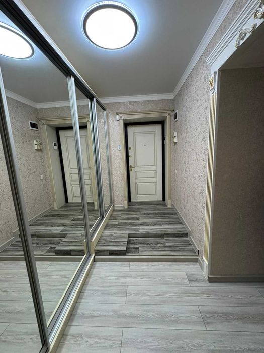 Продается 2 комн кв Сатпаева,16