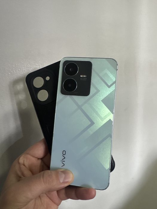 Vivo Y22 8/64 продам