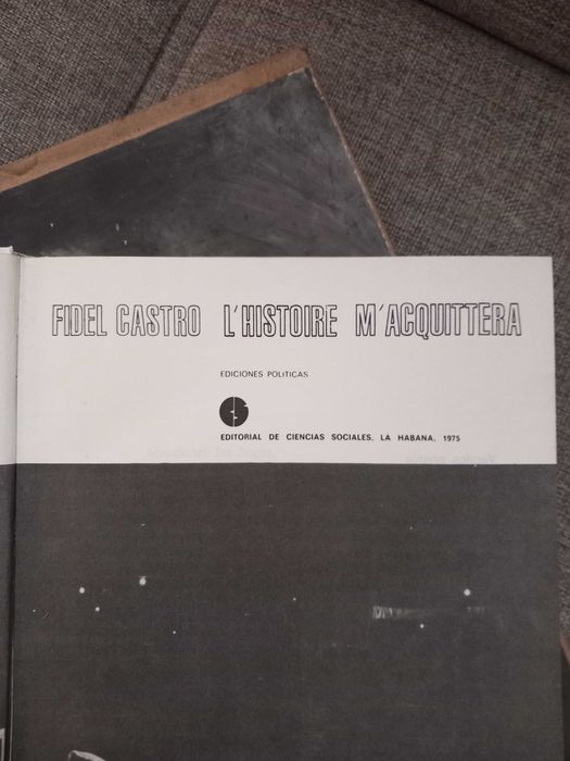 Фидел Кастро, книга от 1975 с автограф