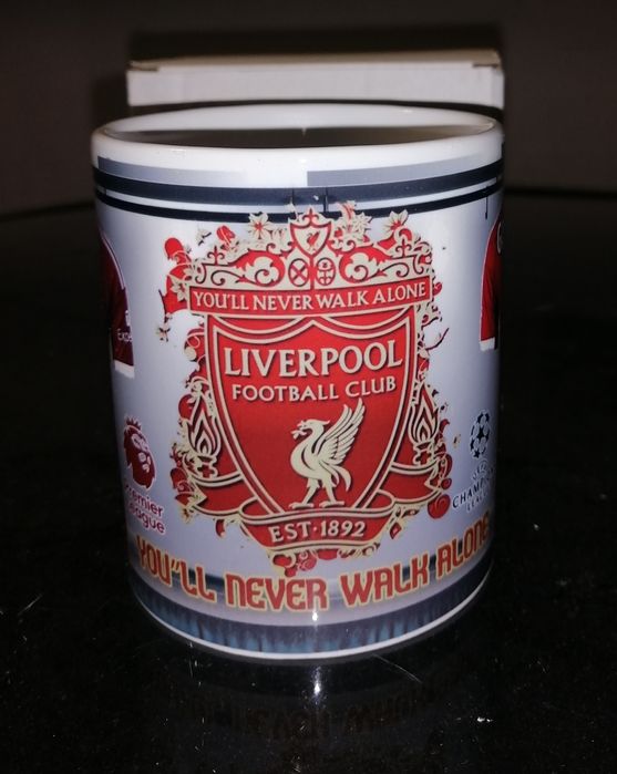 Футболна Чаша на ЛИВЪРПУЛ с име и номер сезон 25/26!Чаша FC LIVERPOOL!
