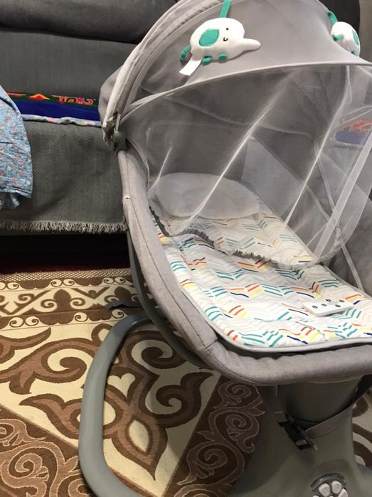 Электрический качеля