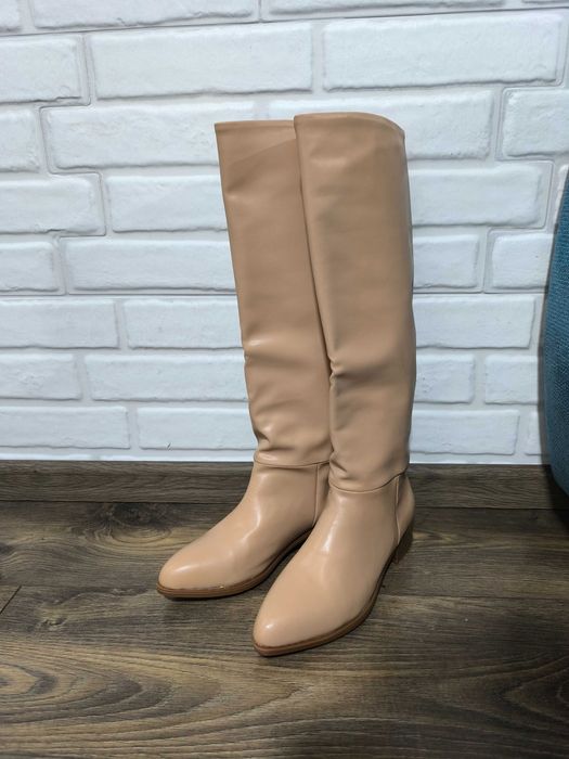 Ботуши цвят пудра, 40 номер