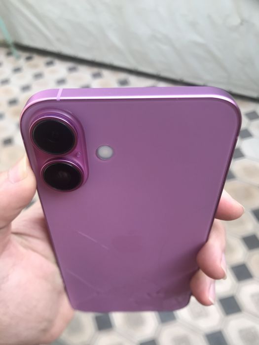 iPhone xr 16 pink