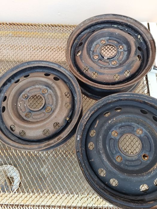 13 disk aravaga qoysa boladi