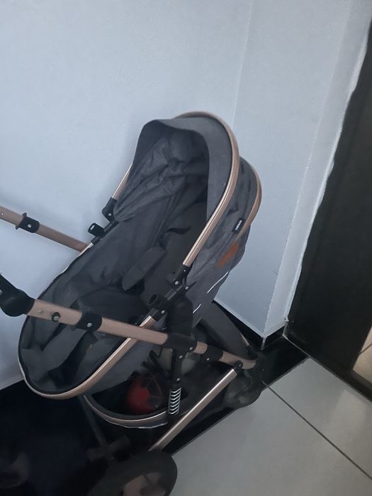 Пролам коляску teknum за 15000