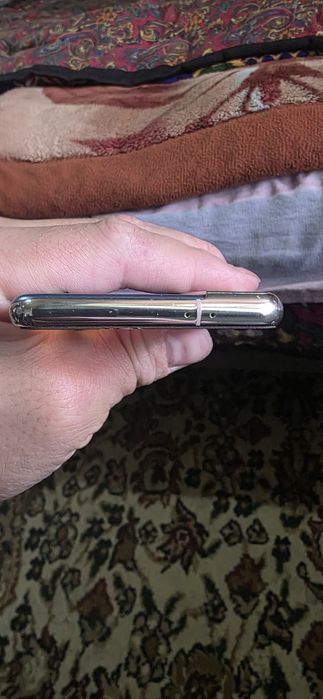 Samsung s21 sotiladi