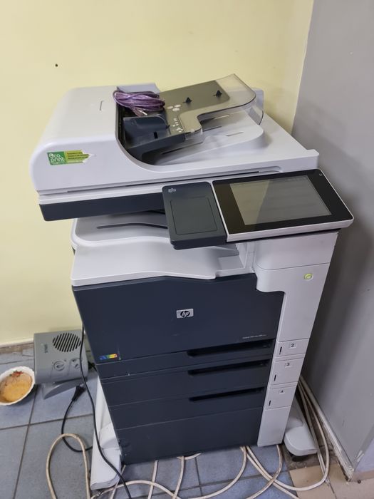 Laser jet 700 color MFU