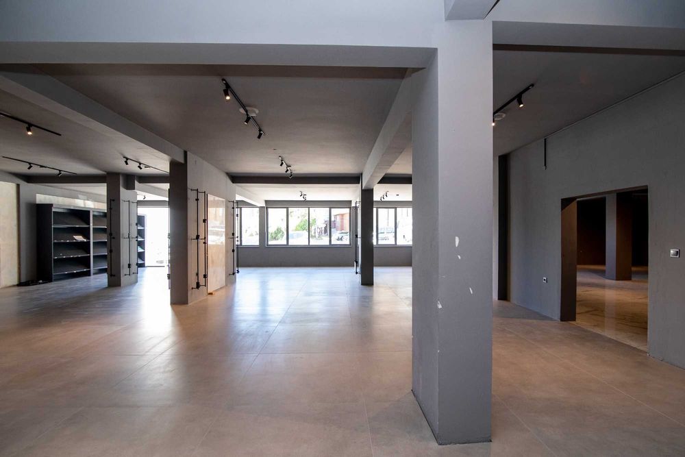 Tърговски обект в гр. Кърджали, кв. Възрожденци