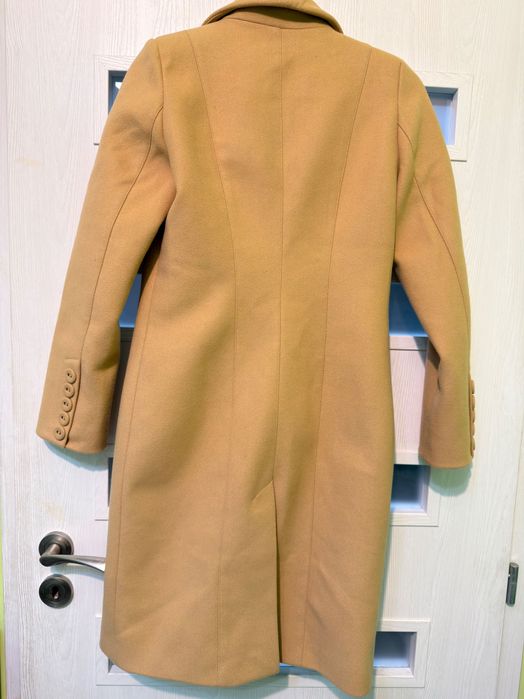 Палто и дънки Алеса