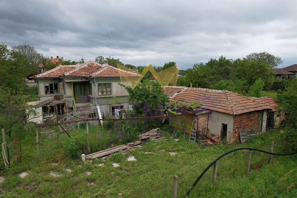 Къща в Варна, област-с.Генерал-Кантарджиево площ 80 цена 99900