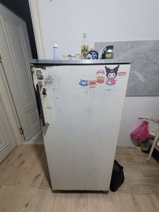 Б/у яхши холатда ишлиди, морозилкаси яхши музлатади!