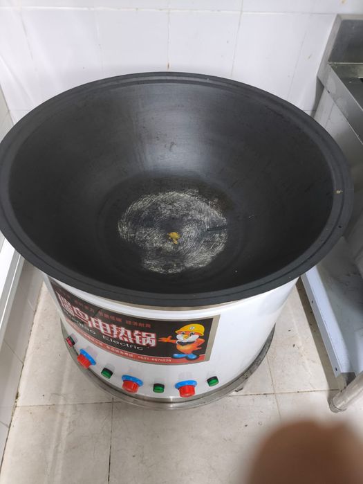 Продам казан   новый