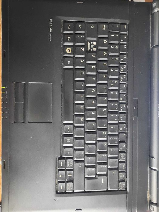 Fujitsu Siemens ESPRIMO Mobile V5515