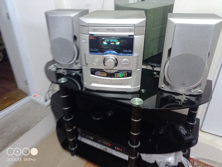 музыкальный центр LG