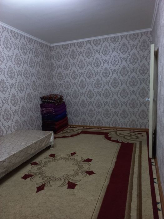 3 Xonalik Kvartira 4 мил 500 минг qoyamiz