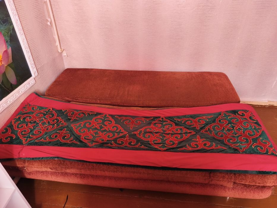 Отдам тахту бесплатно