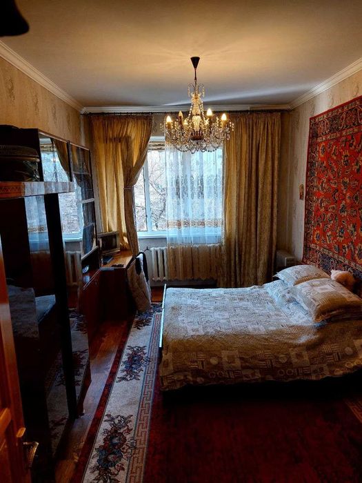 Хорошая 3 -комнатная квартира (метро Туркестон 12 квартал Ю/Абад)