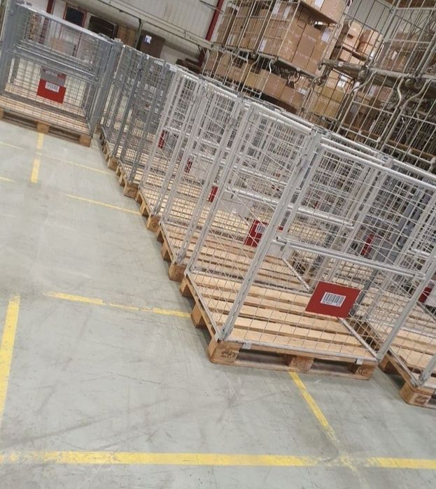 Vând Gitterbox stoc 300 buc