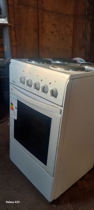 Продам электроплиту