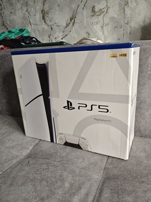 Продаю PlayStation 5 Slim