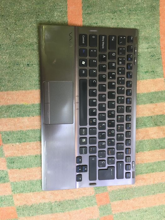 Display si tastatura  Sony vayo