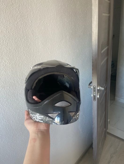 Vand casca bicicleta