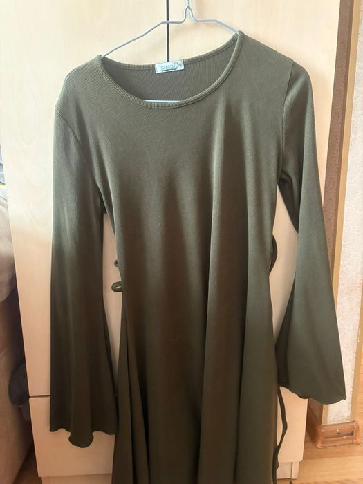 Продам платья в отличном состоянии.