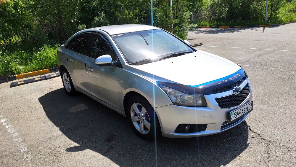 Продам Шевроле Круз