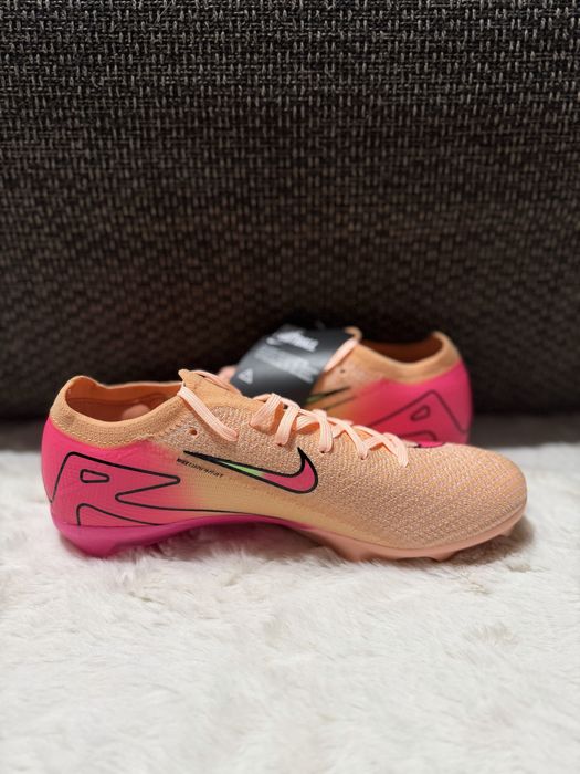 Ghete fotbal Nike Mercurial marimea 41