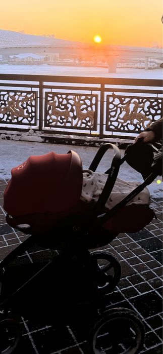 СРОЧНО! Автокресло Cybex